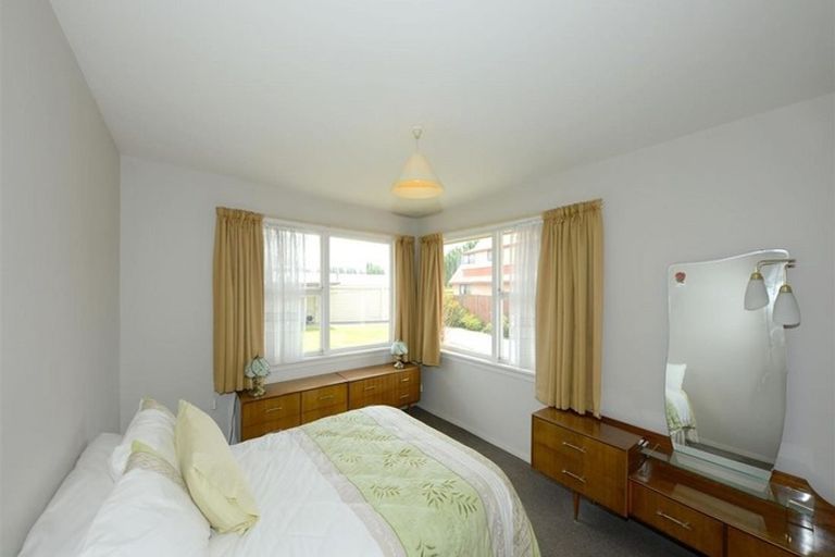 Photo of property in 797 Main North Road, Belfast, Christchurch, 8051