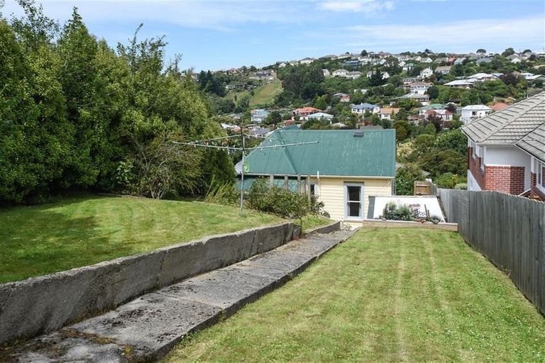 Photo of property in 22 Thomson Street, Lookout Point, Dunedin, 9011
