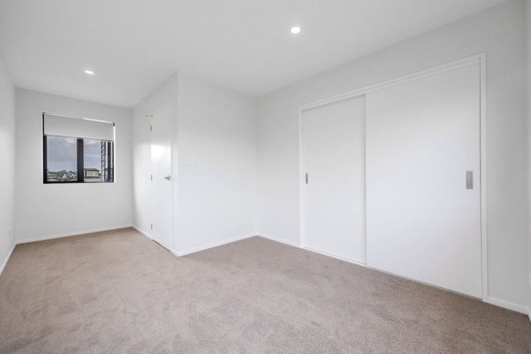 Photo of property in 83c Hastings Road, Mairangi Bay, Auckland, 0630