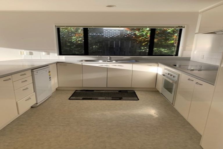 Photo of property in 1/15 Sligo Place, Somerville, Auckland, 2014