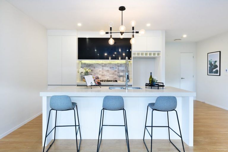 Photo of property in 13 Turpin Road, Riverhead, 0820