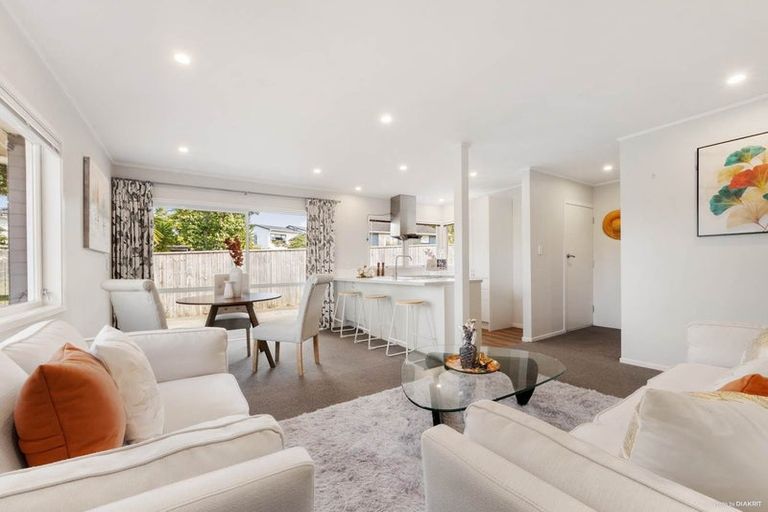 Photo of property in 3/65 Howe Street, Howick, Auckland, 2014