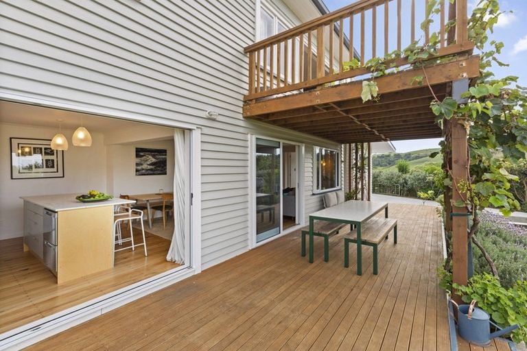 Photo of property in 335 Wainui Road, Raglan, 3297