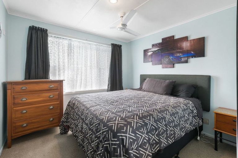 Photo of property in 15 Clive Road, Katikati, 3129