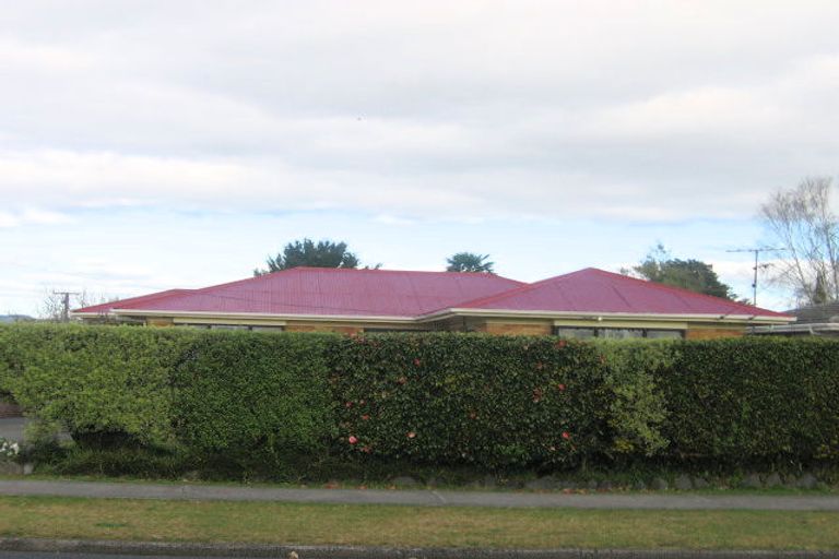 Photo of property in 18 Youngs Road, Papakura, 2110