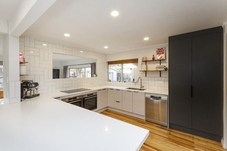 Photo of property in 481 Ruahine Street, Terrace End, Palmerston North, 4410