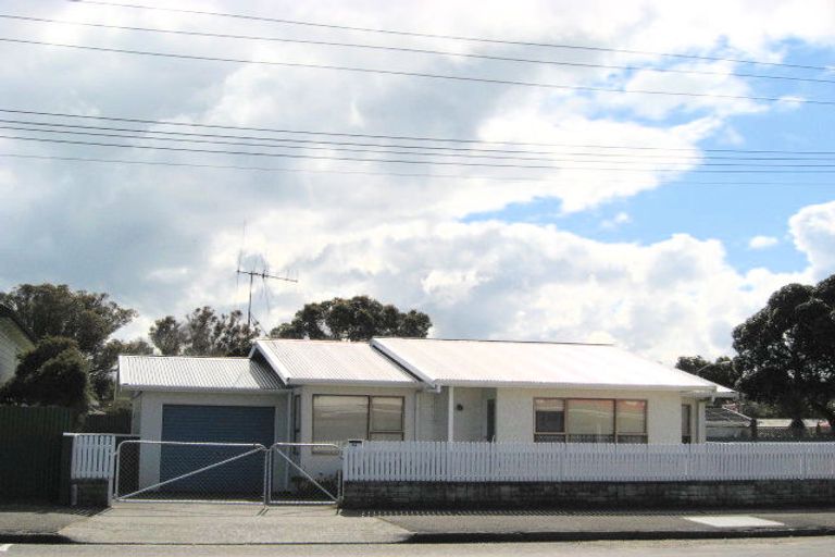 Photo of property in 2a Alma Road, Gonville, Whanganui, 4501