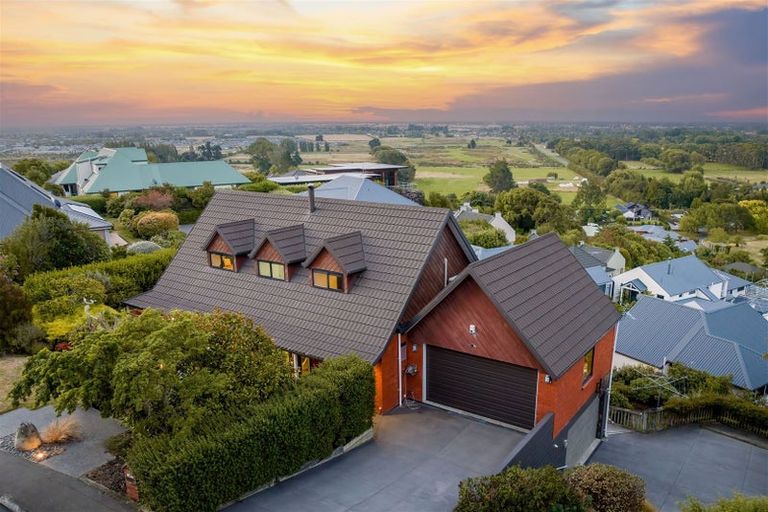 Photo of property in 68 Penruddock Rise, Westmorland, Christchurch, 8025