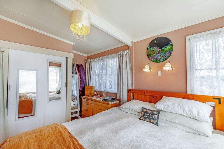 Photo of property in 72 Park Avenue, Waitarere Beach, Levin, 5510