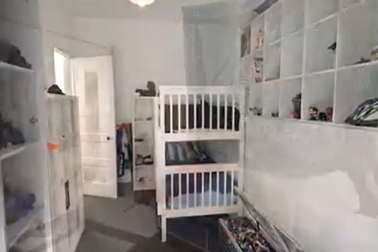 Photo of property in 217 Marine Parade, Seatoun, Wellington, 6022