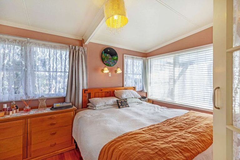 Photo of property in 72 Park Avenue, Waitarere Beach, Levin, 5510