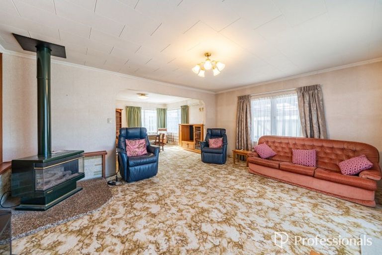 Photo of property in 4 Miles Crescent, Wainuiomata, Lower Hutt, 5014