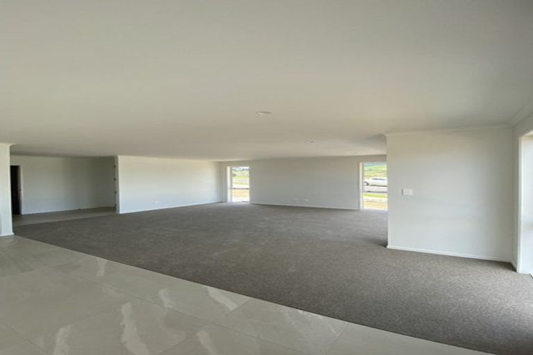 Photo of property in 14 Kohekohe Drive, Owhata, Rotorua, 3010