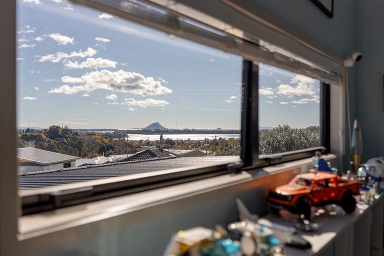 Photo of property in 7 Greenvale Place, Welcome Bay, Tauranga, 3112