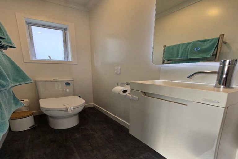 Photo of property in 10 Gaff Place, Whitby, Porirua, 5024