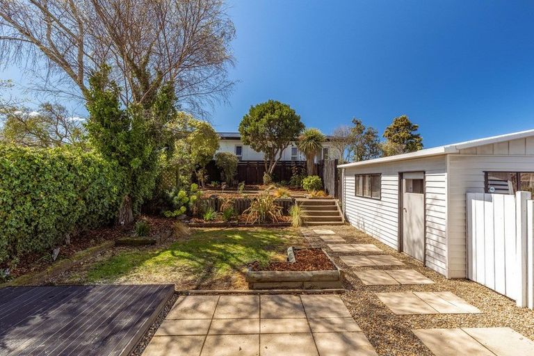 Photo of property in 41 Marriotts Road, North New Brighton, Christchurch, 8083