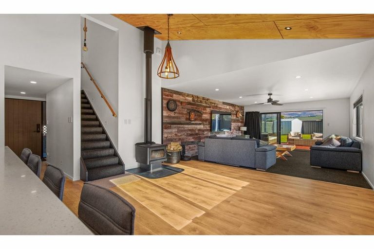 Photo of property in 8 Don Place, Alexandra, 9320