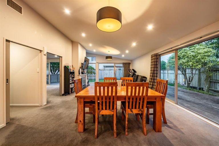 Photo of property in 7 Halewood Grove, Churton Park, Wellington, 6037