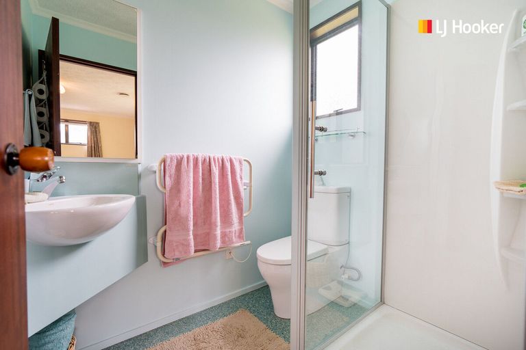 Photo of property in 71 Glenross Street, Glenross, Dunedin, 9011