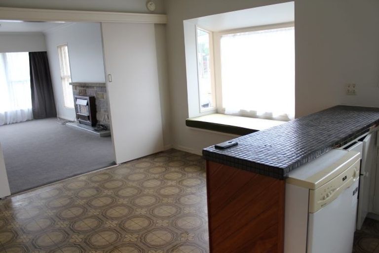 Photo of property in 12 Somme Crescent, Hillcrest, Hamilton, 3216