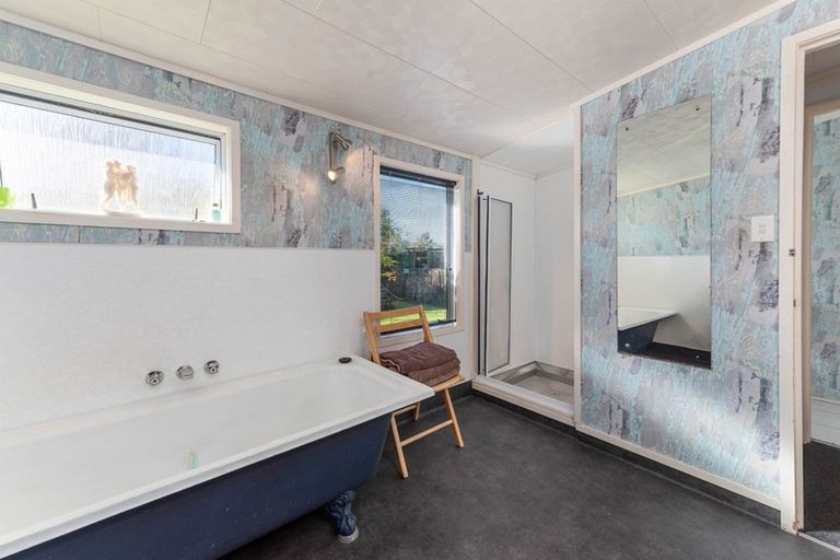 Photo of property in 33 Owhango Road, Owhango, 3990