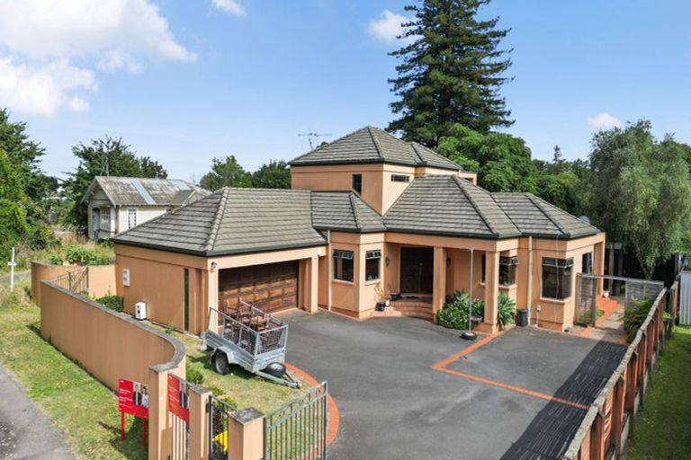 Photo of property in 35 Clarkin Road, Fairfield, Hamilton, 3214