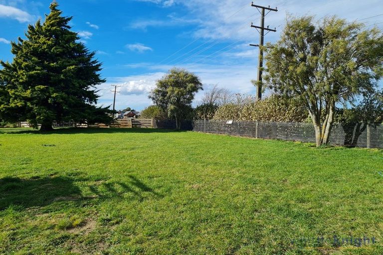 Photo of property in 53 Mclaughlins Road, Darfield, 7571