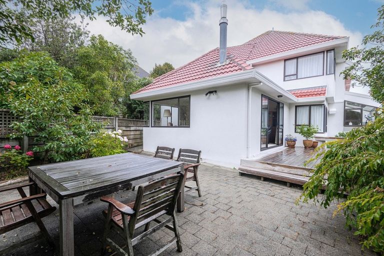 Photo of property in 11 Montrose Grove, Churton Park, Wellington, 6037