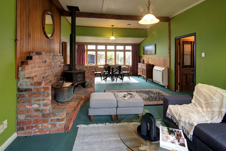 Photo of property in 19 Wrigley Street, Masterton, 5810