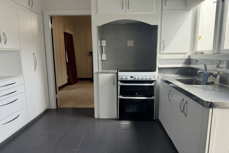 Photo of property in 21 Alpha Street, Cambridge, 3434