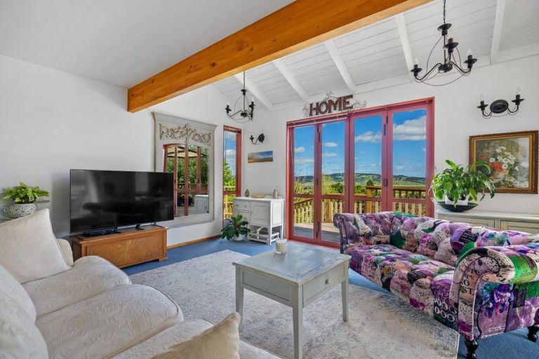 Photo of property in 332 Crane Road, Kauri, Kamo, 0185