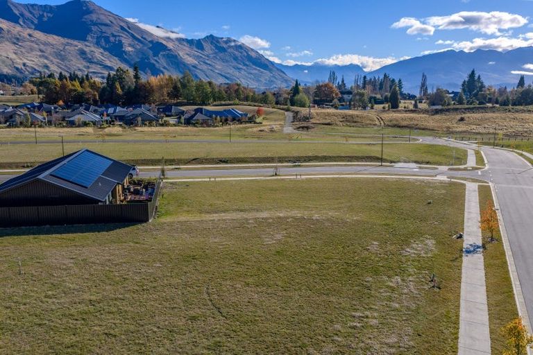 Photo of property in 55 Doug Ledgerwood Drive, Wanaka, 9305