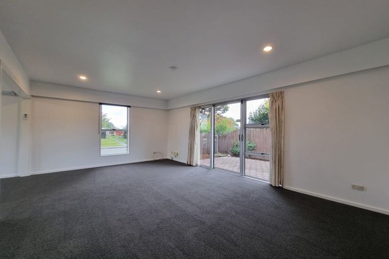 Photo of property in 65 Oakhampton Street, Hornby, Christchurch, 8042