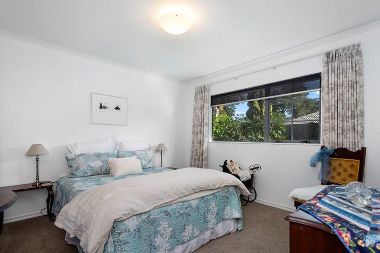 Photo of property in 100 Sovereign Drive, Papamoa Beach, Papamoa, 3118