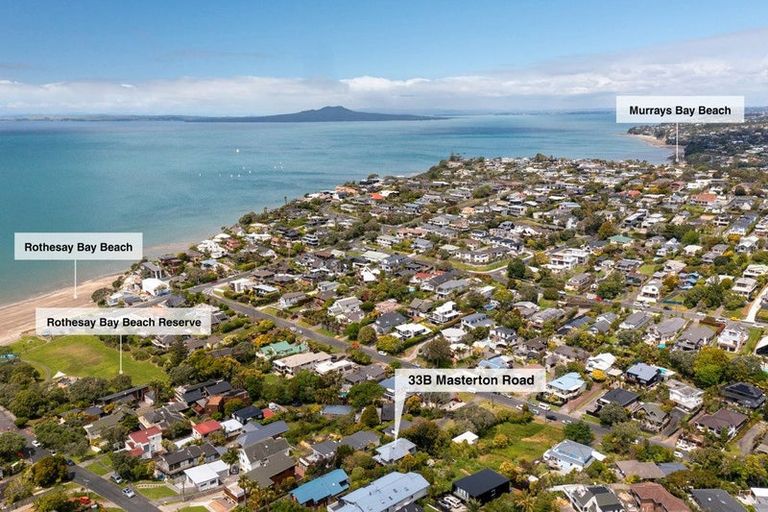 Photo of property in 1/33 Masterton Road, Rothesay Bay, Auckland, 0630