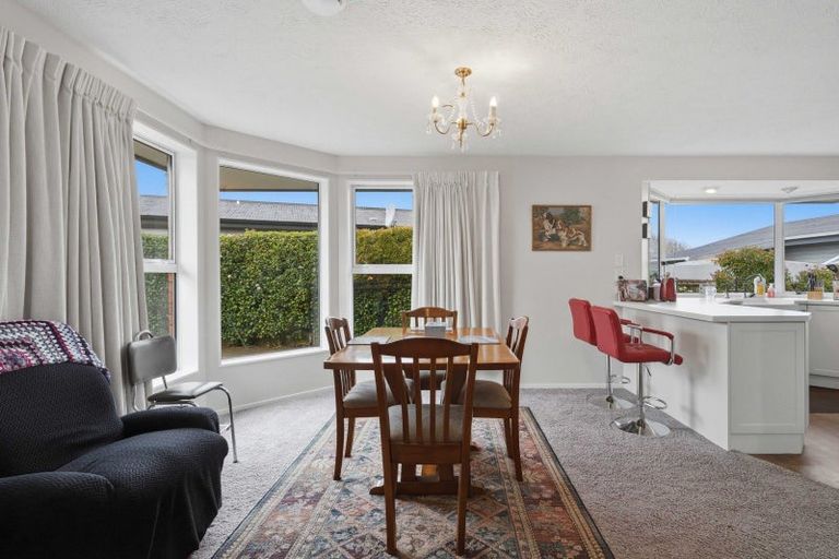 Photo of property in 46 Kilmarnock Street, Wallacetown, 9816