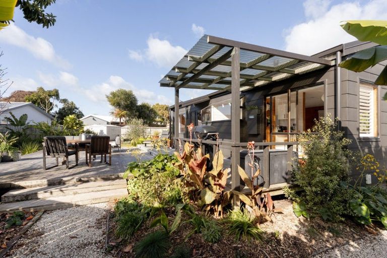 Photo of property in 4 Emerald Place, Papamoa Beach, Papamoa, 3118