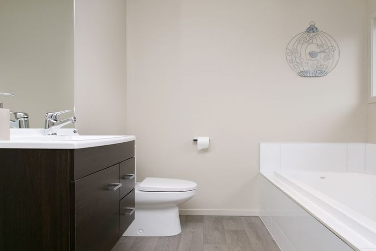 Photo of property in 8 Barbary Close, Wharewaka, Taupo, 3330