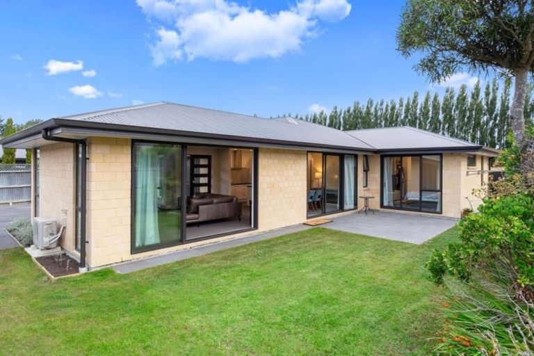 Photo of property in 31a Darroch Street, Belfast, Christchurch, 8051