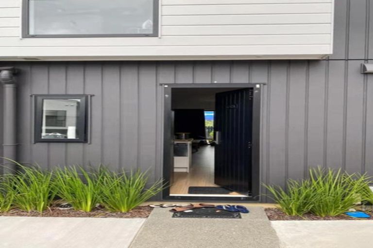 Photo of property in 31/47a Huntington Drive, Huntington Park, Auckland, 2013