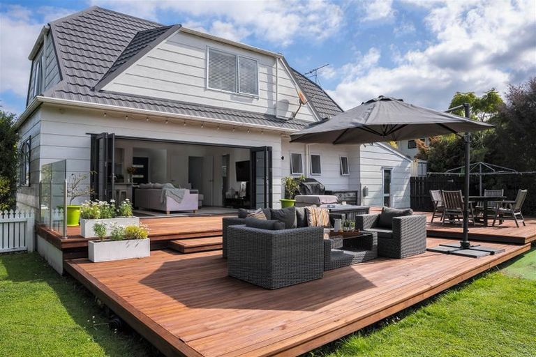 Photo of property in 11 Waimanu Place, Point Wells, Warkworth, 0986