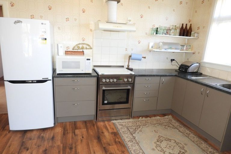 Photo of property in 62 Perth Street, South Hill, Oamaru, 9400