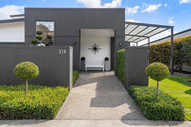 Photo of property in 314 Waterways Parade, Pauanui, Hikuai, 3579