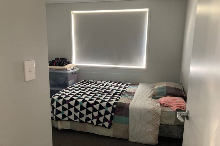 Photo of property in 1 Himalayan Close, Judea, Tauranga, 3110