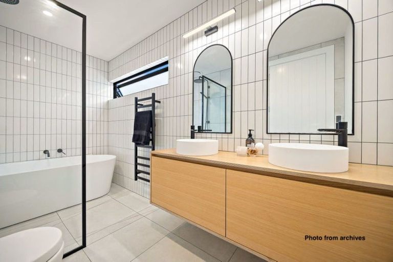 Photo of property in 56a Tautari Street, Orakei, Auckland, 1071