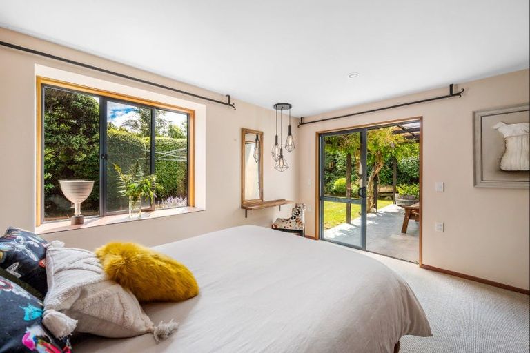 Photo of property in 6 Meadowbrook Place, Wanaka, 9305