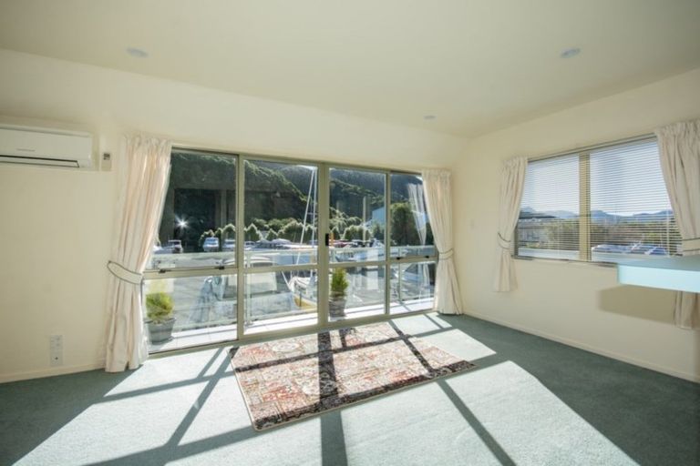 Photo of property in 2a Marina Drive, Waikawa, Picton, 7220
