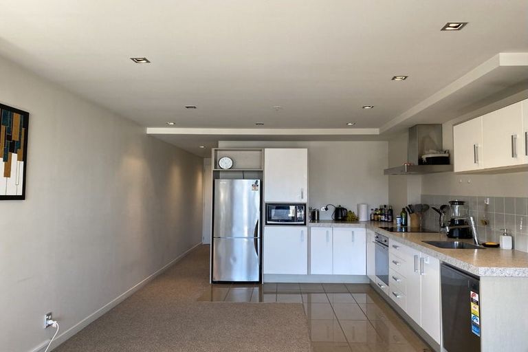 Photo of property in Monument Apartments, 9a/245 Wakefield Street, Te Aro, Wellington, 6011