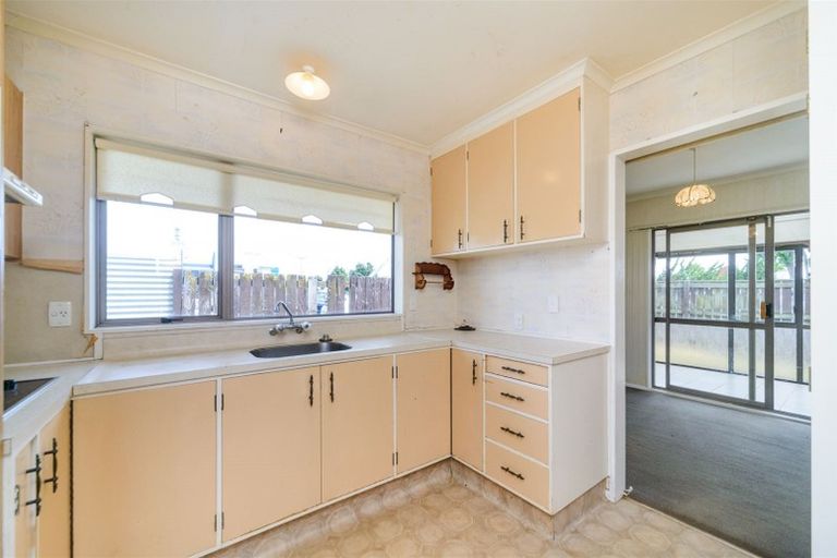 Photo of property in 1 Marece Court, Palmerston North, 4410