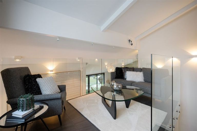 Photo of property in 21 Whareora Terrace, Cashmere, Christchurch, 8022